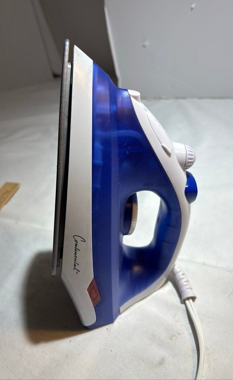Continental Electric Steam Iron